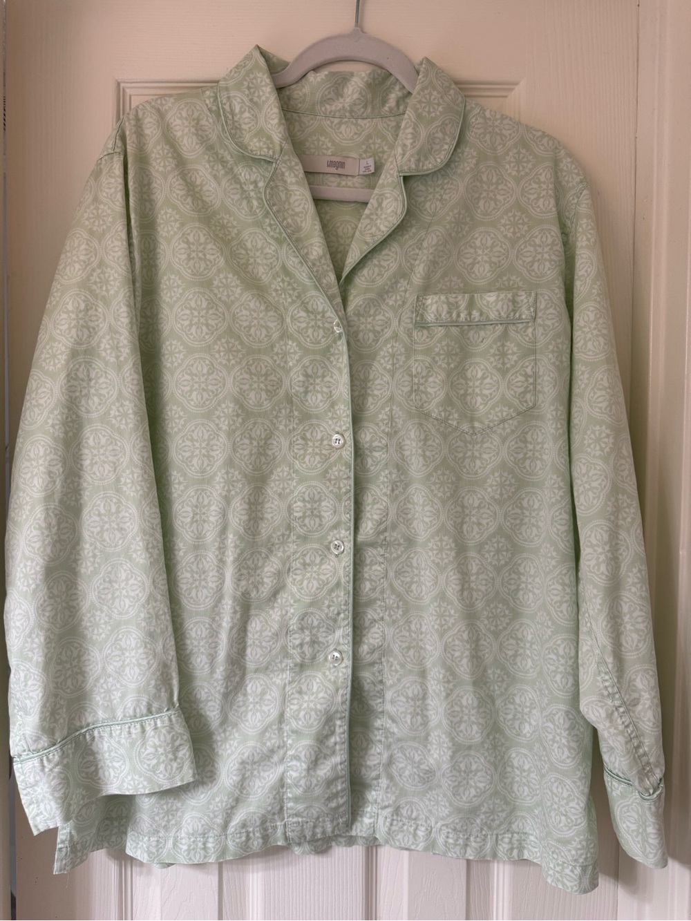 Cozy Light Green Patterned Women's Pajama Top